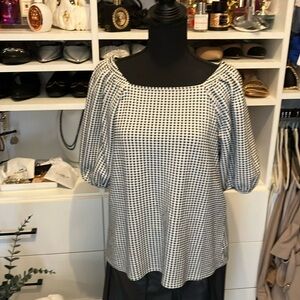 3/4 puffed sleeve 1X black and white women’s blouse.